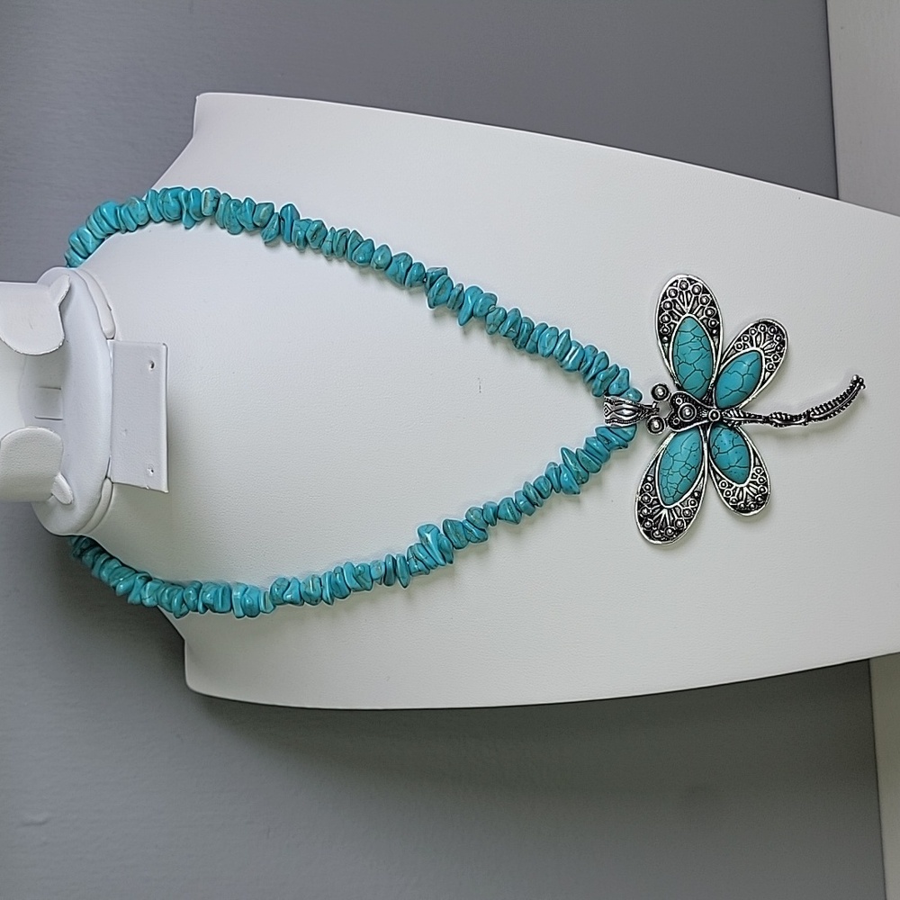 Bohemian Dragonfly Necklace Crushed Natural Stone Faux Turquoise Silver Boho - Picture 2 of 7